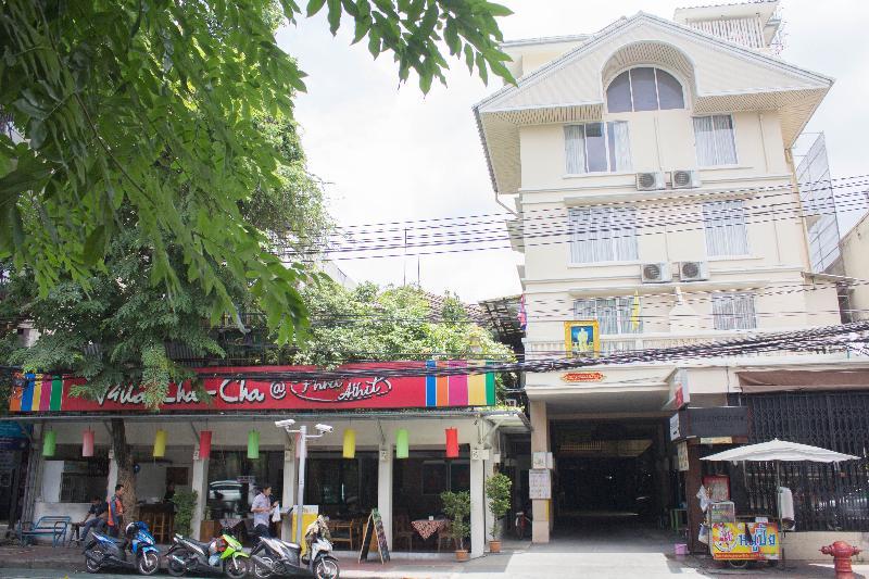 Villa Cha-Cha Phraathit Bangkok Dış mekan fotoğraf